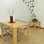 Lupiae アパートホテル レッチェ