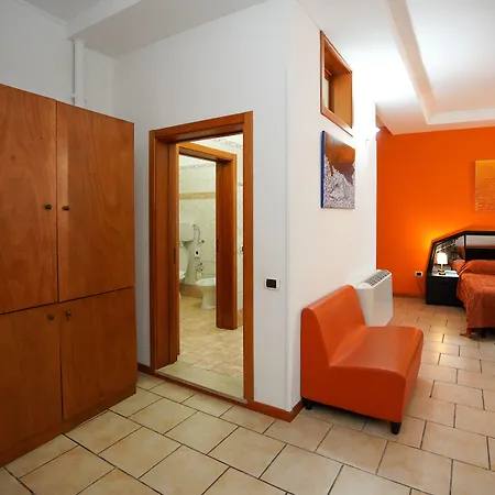 Lupiae Lejlighedshotel 3*