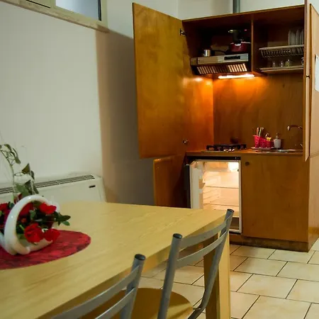 Apart Otel Lupiae 3*